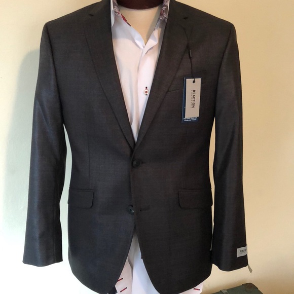 Kenneth Cole Reaction Other - Kenneth Cole Réaction grey suit. Techni-Cole